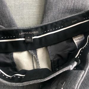 Banana Republic Sloan Slacks Sz 2